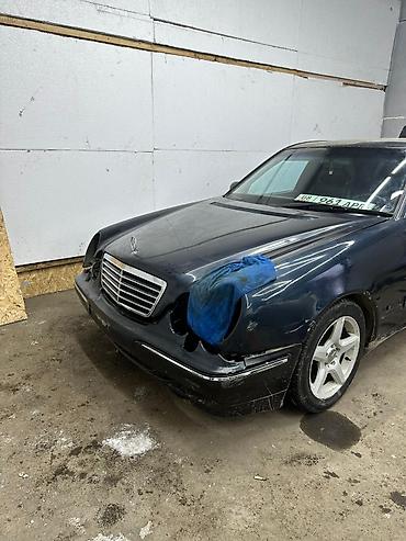 Mercedes-Benz: Mercedes-Benz E-Class: 2001 г., 2.4 л, Автомат, Бензин, Седан — 2
