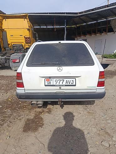 Продажа авто: Mercedes-Benz W124: 1993 г., 2.3 л, Автомат, Бензин, Универсал — 4