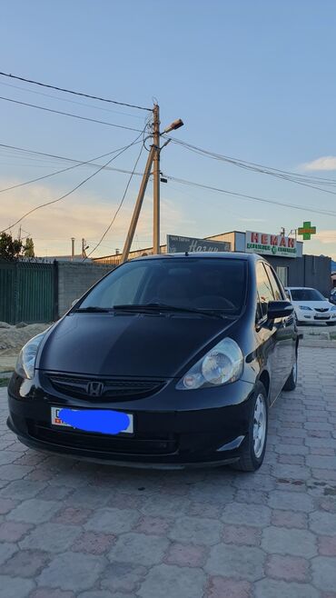 машина кейж: Honda Jazz: 2008 г., 1.3 л, Механика, Бензин, Жол тандабас