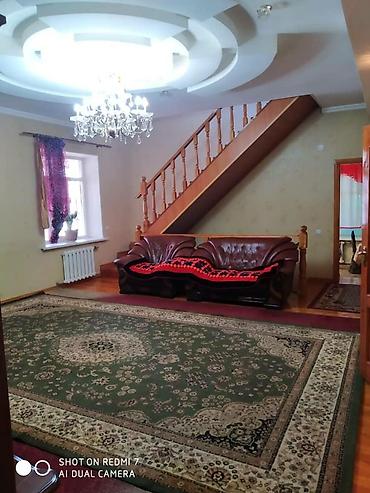 Посуточная аренда домов: 460 м², 12 комнат, Забор, огорожен — 10