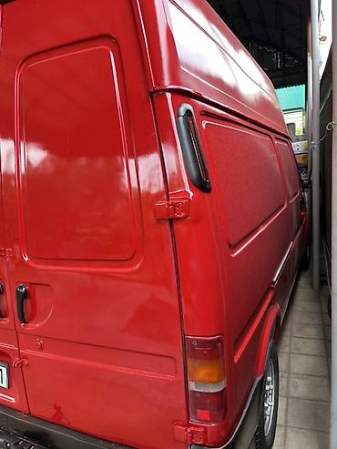 khazar avtomobil: Ford Transit: 2.5 l | 2000 il 400008 km Van body type — 3