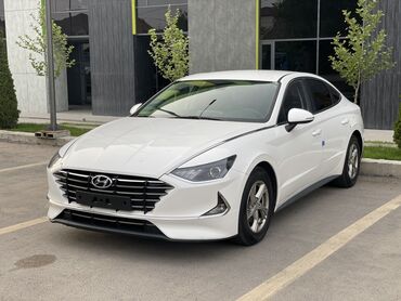 hyndai solyaris: Hyundai Sonata: 2019 г., 2 л, Автомат, Газ, Седан