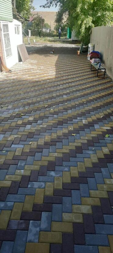 Евробрусчатка: Прессованная брусчатка высокого качества,в форме кирпича,есть все — 18