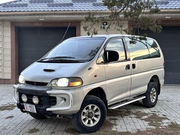 машины срочно: Mitsubishi Delica: 1996 г., 2.8 л, Автомат, Дизель, Минивэн