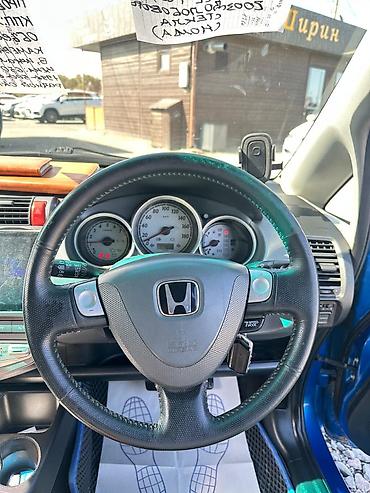 e6 3: Honda Fit: 2003 г., 1.5 л, Автомат, Бензин, Хэтчбэк — 7