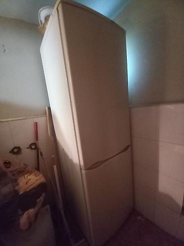 Atlant Soyuducu Satılır Usdada Olmayib 3 Gündür isdifade edilmir