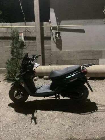 шлемы для мотоцикла бишкек: Скутер BWS, 150 куб. см, Бензин, Б/у