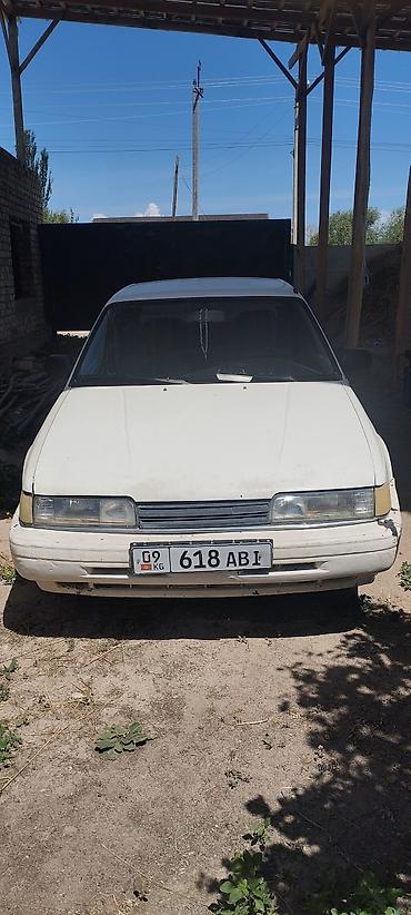Mazda 626: 1991 г., 2 л, Механика, Бензин, Седан