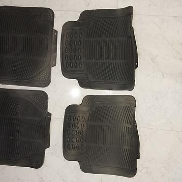 pedalı: Universal rezin avtomobil döşəmə xalça dəsti (4 ədəd) - Material — 2