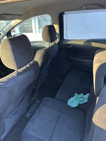 Toyota: Toyota WISH: 2005 г., 2 л, Вариатор, Бензин, Универсал — 10