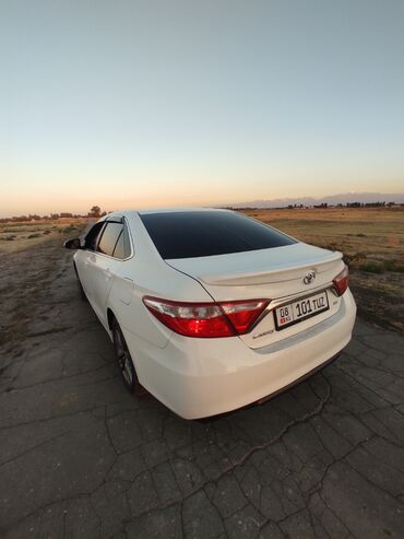 Toyota: Toyota Camry: 2017 г., 2.5 л, Типтроник, Бензин, Седан at lalafo.kg — 3 Toyota: Toyota Camry: 2017 г., 2.5 л, Типтроник, Бензин, Седан — 3