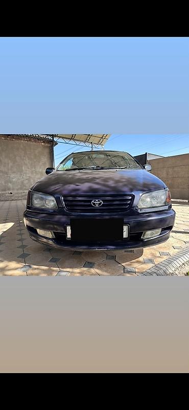минивен левый: Toyota Ipsum: 1998 г., 2 л, Автомат, Бензин, Минивэн — 2