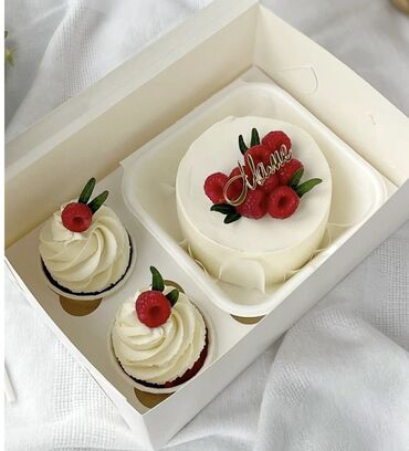 Кондитерские изделия, сладости: Праздничные бенто-торты под ваш дизайн и выбор. Пишите на номер - — 12