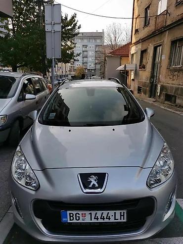 Peugeot: Peugeot 308. Redovno održavan. 

✨ Višak vozilo — 1