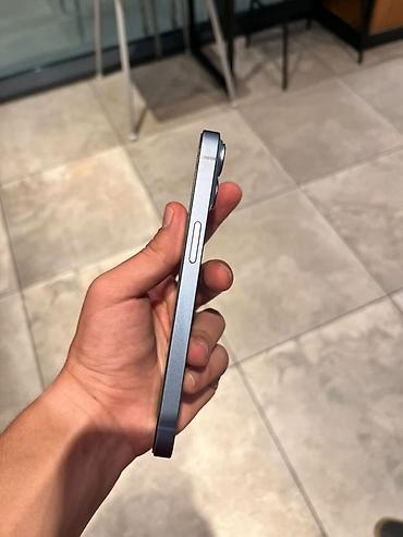 iphone 15 mavi: IPhone 14, Mavi, Face ID — 4