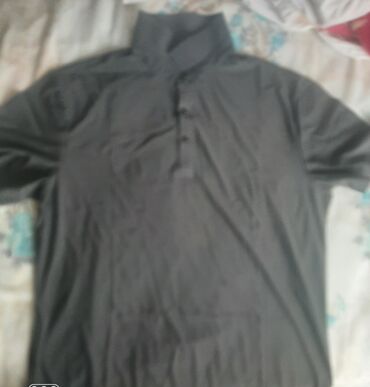 orus koynekler: Yeni boz rəngli polo köynək - Tip: Polo köynək, qısaqol - Yaxa