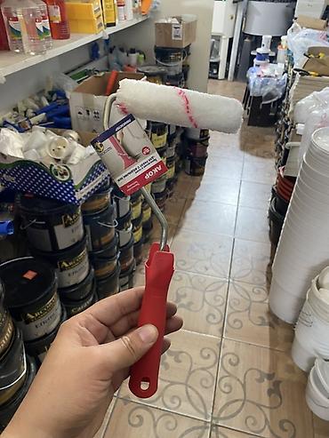 Малярный валик с ручкой - Тип: валик для окраски стен и потолков - at lalafo.kg Малярный валик с ручкой - Тип: валик для окраски стен и потолков -