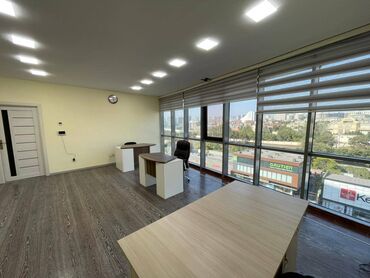 Ofislər: Xətai metrosunun arxasında, metroya piyada 7-8 dəqiqəlik məsafədə, 16 — 8