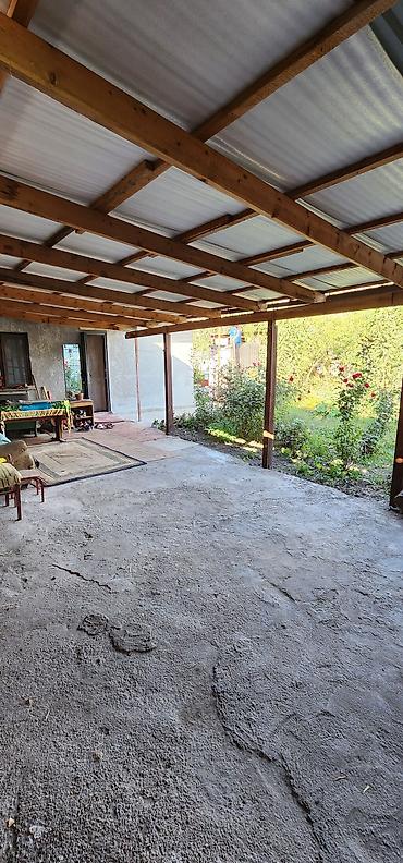 Продажа домов: 4 комнаты, 100 м², 6 соток, Бишкек, Пригородное с. Собственник — 2