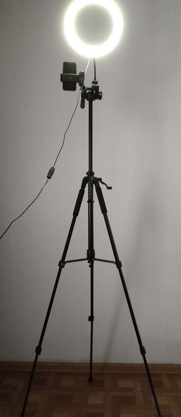 лампа ксенон: Штатив для мобильной съемки. Качественный. Много регулировок. Высота