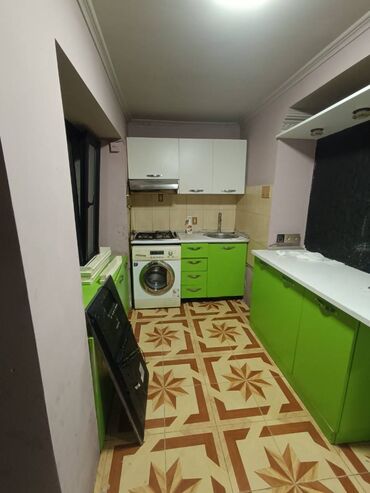 Uzunmüddətli kirayə evlər: 300 kv. m, 6 otaqlı, İşıq, Kanalizasiya, Qaz -da lalafo.az — 12 Uzunmüddətli kirayə evlər: 300 kv. m, 6 otaqlı, İşıq, Kanalizasiya, Qaz — 12