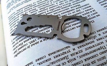 Ostali antikviteti: Vt otvarač Female nude Grčka Emajl Multifunkcional Plzensky. Cena za — 9