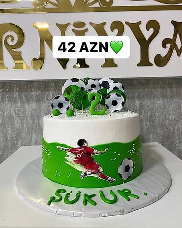 Qida məhsulları: Futbol mövzusunda dizaynlı tort - Sarı-ağ rəng palitrası, futbol topu — 9