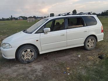 Автозапчасти: Продаётся комплект салонных сидений для минивэна/7–8‑местного — 7