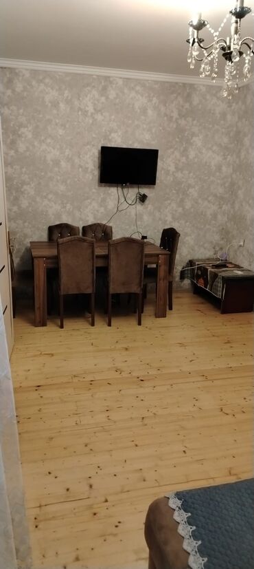 Uzunmüddətli kirayə evlər: 45 kv. m, 2 otaqlı