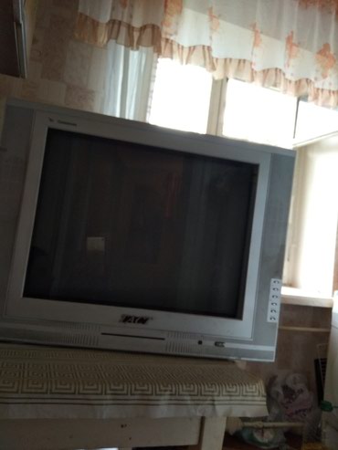 Телевизоры: Продаю телевизор в рабочем состоянии. 1500 сом. Торг уместен на lalafo.kg Продаю телевизор в рабочем состоянии. 1500 сом. Торг уместен в Бишкек