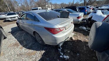 хундай саната 1998: Hyundai Sonata: 2013 г., 2 л, Автомат, Газ, Седан