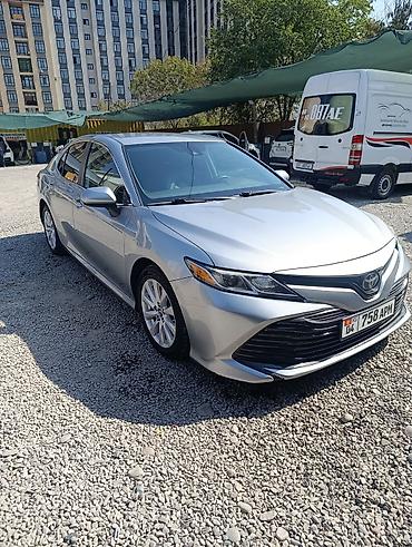 mazda cx: Toyota Camry: 2019 г., 2.5 л, Автомат, Бензин, Седан — 2