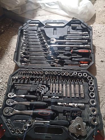 4 bolt disqi: DWT markalı alətlər dəsti – çoxfunksiyalı peşəkar komplekt - Daşıma — 1