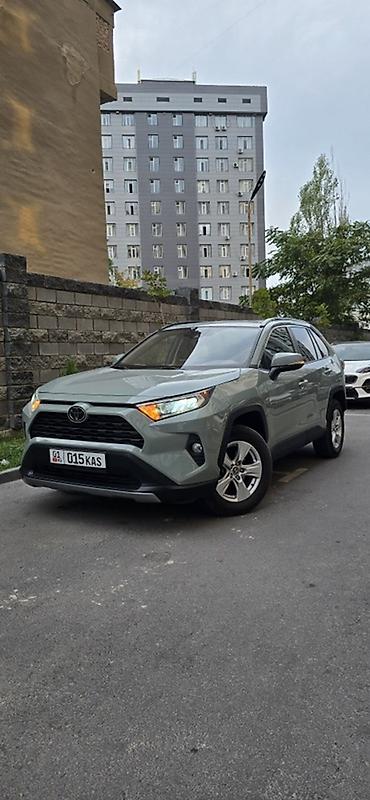 bsm: Toyota RAV4: 2019 г., 2.5 л, Автомат, Бензин, Внедорожник — 3