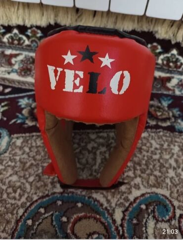 мяч жома: Боксерский шлем VELO, красный город Ош - Тип