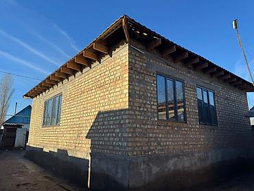 Продажа коттеджей и домов: ❗️Срочно продаётся Дом 5-комнатный под самоотделку 📍село — 4