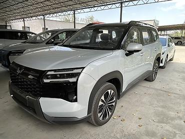 Другие автомобили: Wuling Startlight 560 PHEV– современный 5‑дверный кроссовер с — 3