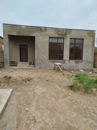 qarayev kirayə ev: 4 otaqlı, 55 kv. m, Kredit yoxdur, Orta təmir