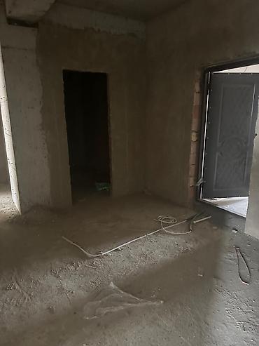 17 ci mikrorayon: 3 otaqlı, Yeni tikili, 143 kv. m — 5