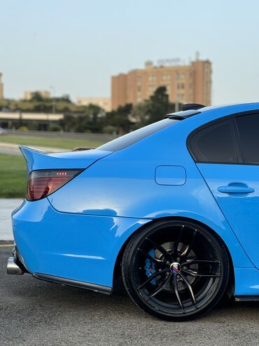 BMW: BMW 5 series: 3 l | 2007 il Sedan — 8