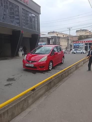 toyota camry цена бишкек: Honda Fit: 2010 г., 1.5 л, Автомат, Бензин, Хетчбек — 7