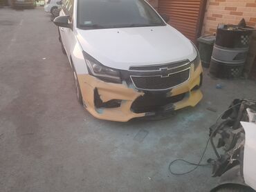 Soyutma və qızdırma sistemləri: Ön bamper dəsti Chevrolet Cruze avtomobilləri üçün nəzərdə tutulmusdur