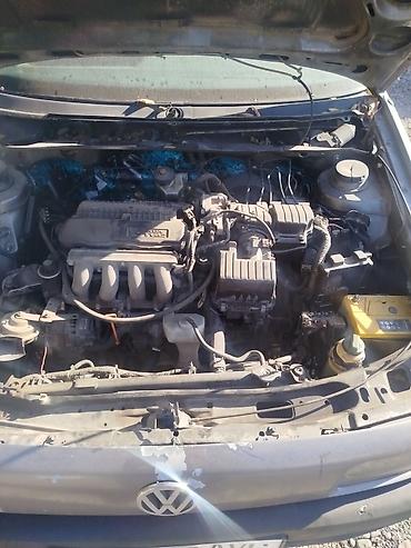 lf sonata: Volkswagen Passat: 1988 г., 1.5 л, Автомат, Бензин, Седан — 4