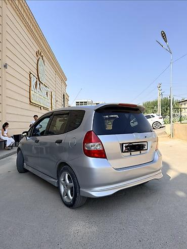 подкрилник фит: Honda Jazz: 2003 г., 1.3 л, Автомат, Бензин, Хэтчбэк — 3