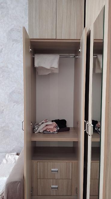 ikinçi əl mebel: Hec bir problemi yoxtu sadece guzgusu cartliyib — 5