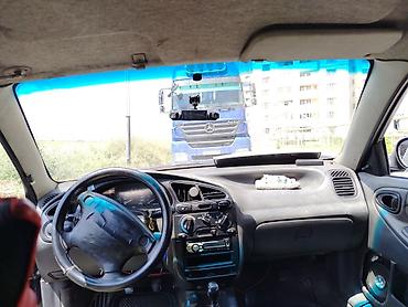 mercedes 160 a: Daewoo Lanos: 1.5 l | 2010 il Sedan — 8