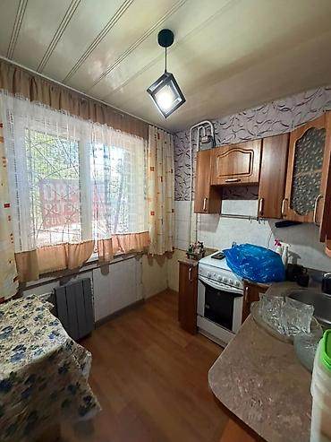 24: 3 комнаты, 58 м², Кудайберген авторынок 104 серия, 2 этаж, Косметический ремонт — 1