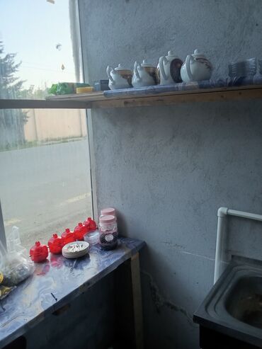 Masa və oturacaq dəstləri: PlayStation oyun guşəsi – tam set Tərkib: - Divara quraşdırılmış düz — 8