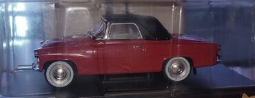 Avtomobil modelləri: Hachette 1/24 ölçüdə avtomobil modelləri.Hamısı blisterin içindədir — 4