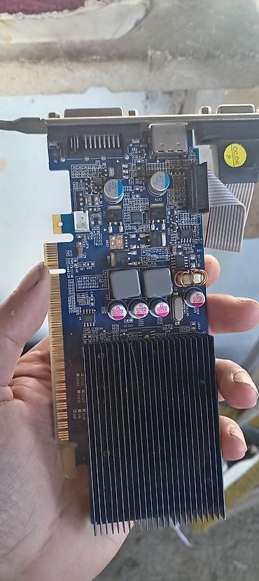 realme gt: PCI-E videokartalar satılır. 1) **NVIDIA Quadro FX 580** - — 9